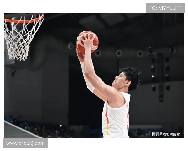 曾凡博谈伤情恢复:骨折初期需止痛药 现在已逐渐康复专注疗伤后再追求梦想 曾凡博谈伤情恢复:骨折初期需止痛药 现在已逐渐康复专注疗伤后再追求梦想
